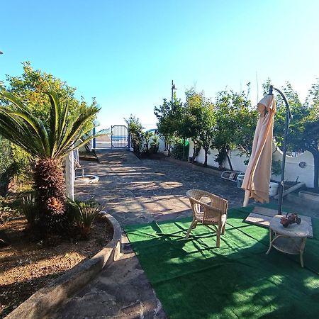 Monolocale Tirreno Studio Seafront Formia Extérieur photo