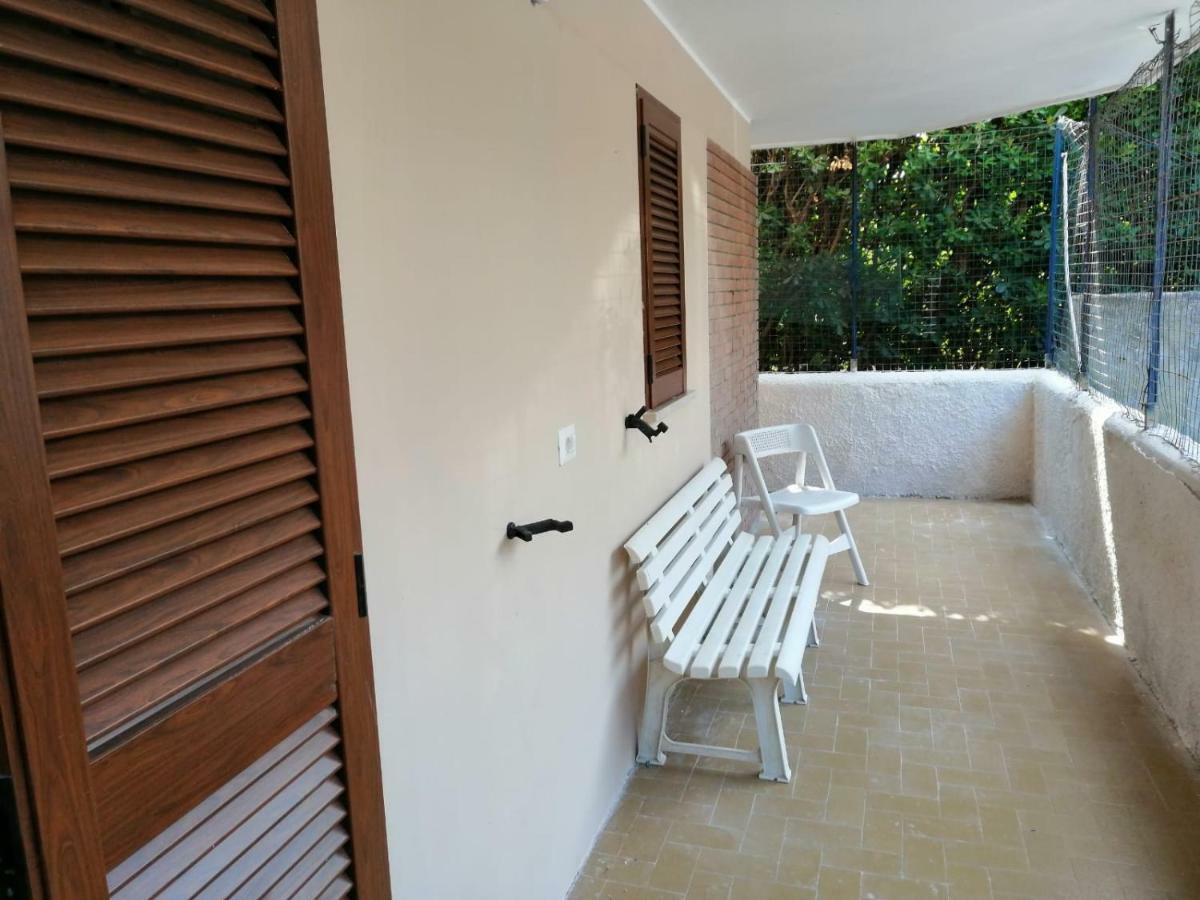 Monolocale Tirreno Studio Seafront Formia Extérieur photo